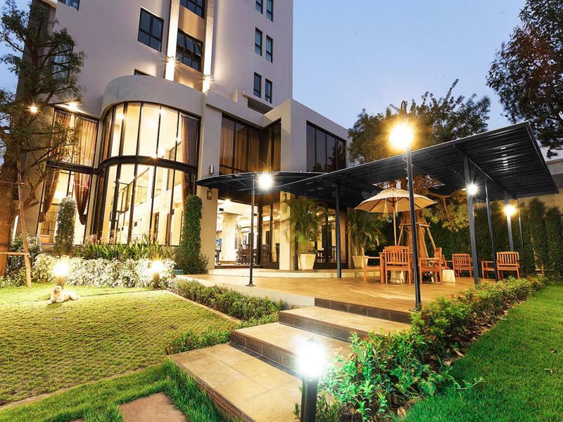 Green Point Residence Hotel Bangkok Esterno foto